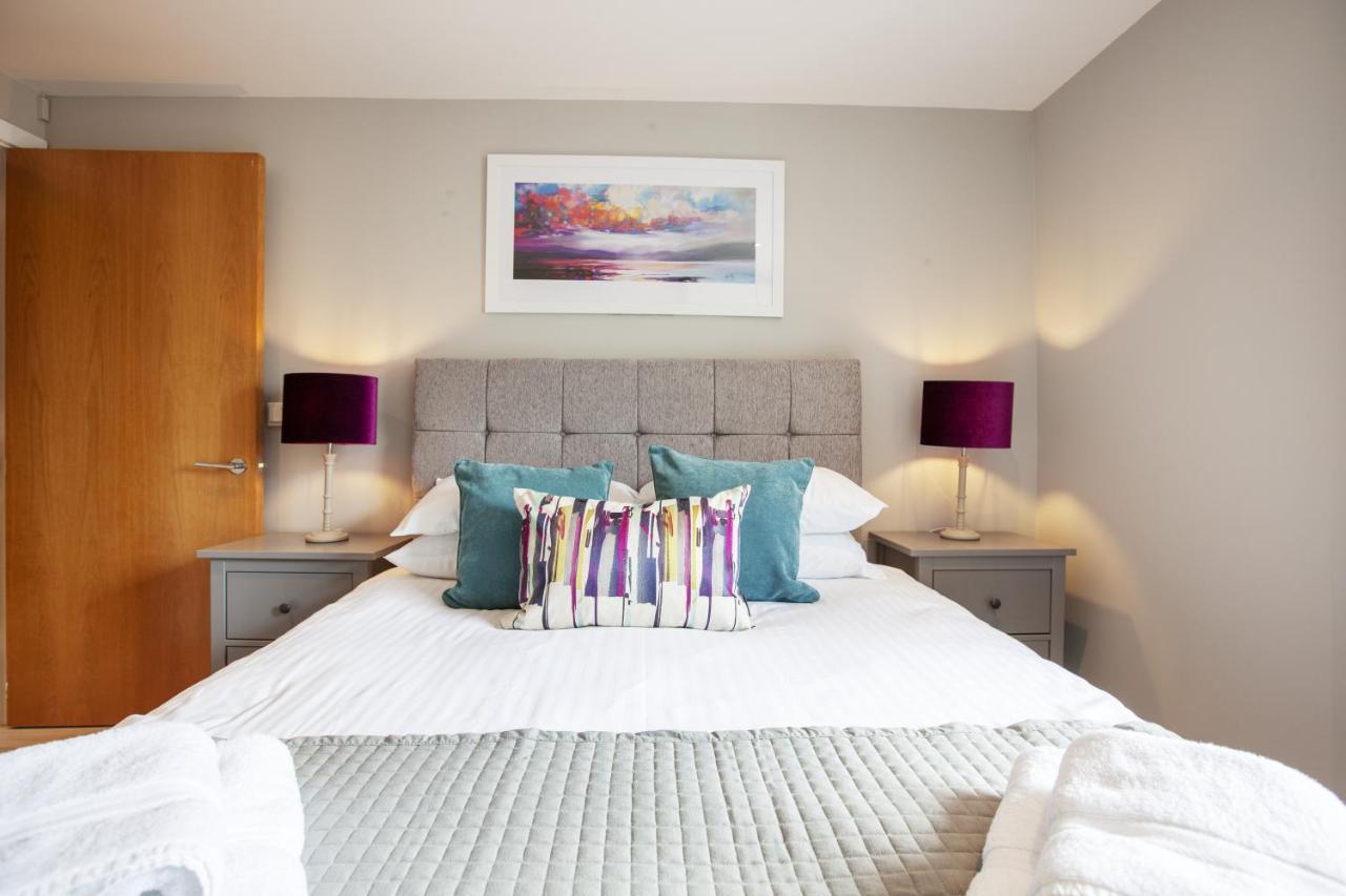 Urban Living'S - The Wesley Beautiful City Centre Apartment With Balcony Oxford Exteriör bild